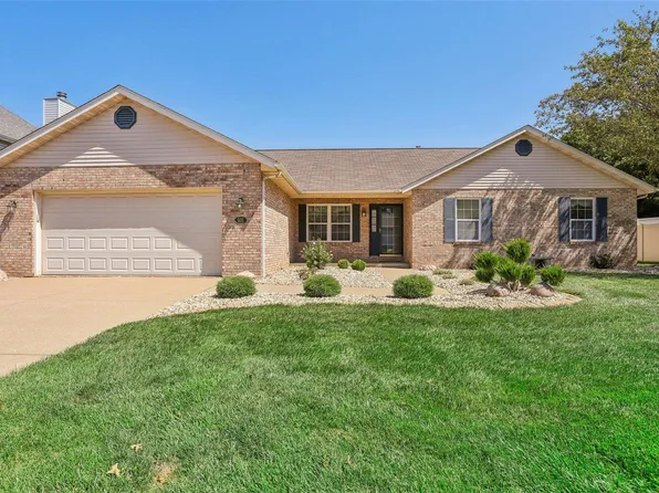 931 Columbia Ave, Fairview Heights, IL 62208