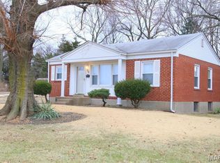 840 Pershall Rd, Florissant, MO 63031