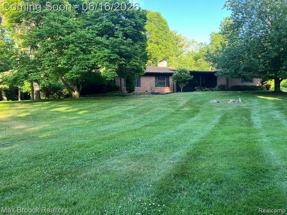 2nd image of 29030 Millbrook Rd
