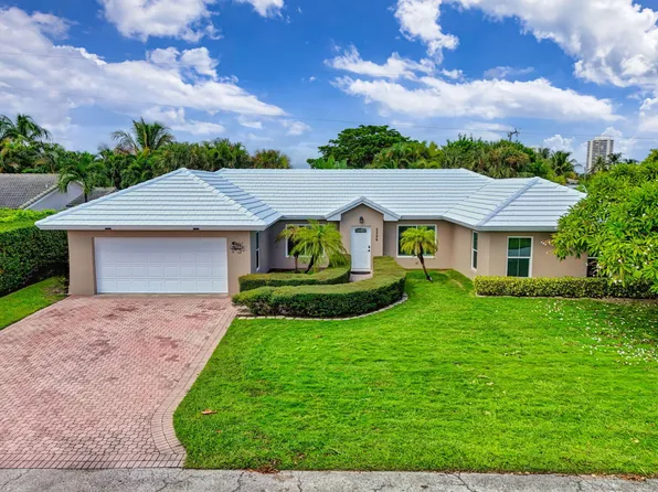 1206 Dolphin Rd, Riviera Beach, FL 33404