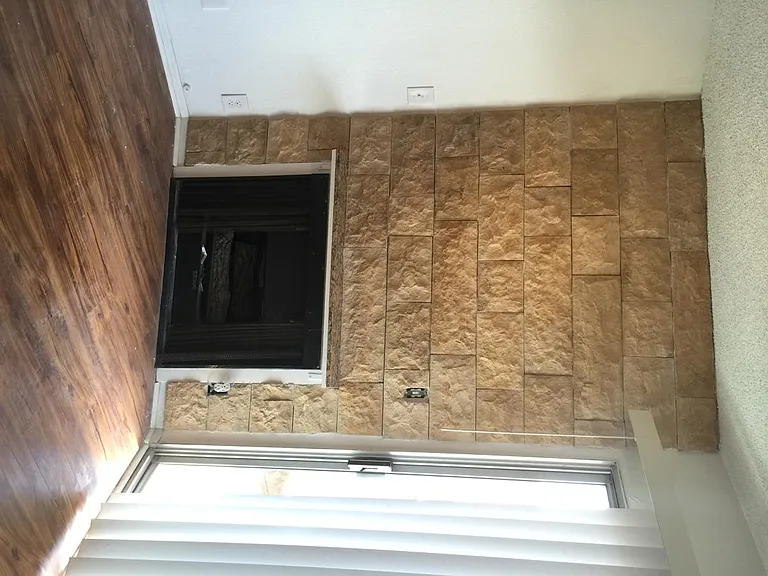 5320 Whitsett Ave #10 — Photo 6