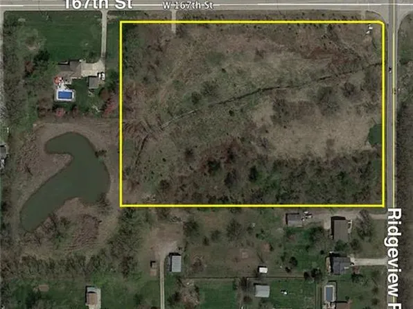 16700 S Ridgeview Rd, Olathe, KS 66062