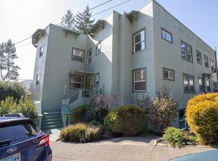 319 N 8th St APT 8, Coos Bay, OR