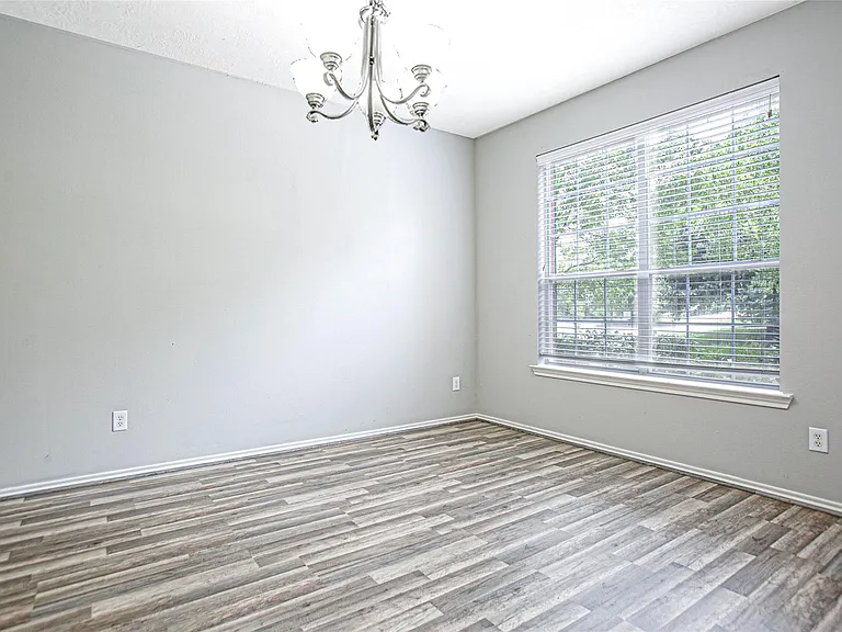 43 W Spindle Tree Cir — Photo 7