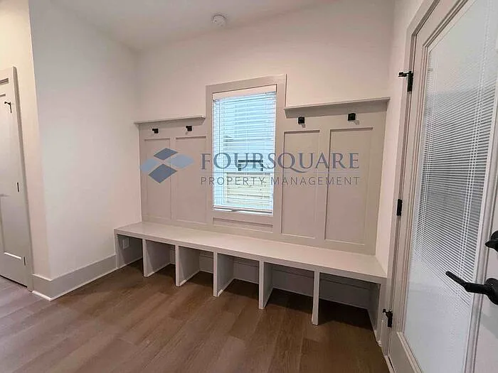 1000 Addison Pl #102 — Photo 6