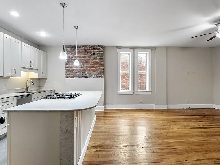 2226 Gravois Ave #1F — Photo 4