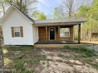 242 Joe Barnett Rd, Jamestown, TN 38556