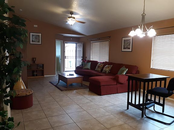 3rd image of 1844 Silverado Dr