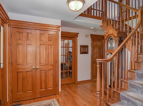 2nd image of 25W659 Wheatberry Ct