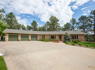 4202 Rosemary Ln, Rapid City, SD 57702