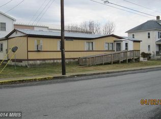 657 E Maple St, Mc Connellsburg, PA 17233
