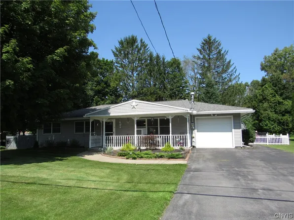 6285 Pillmore Dr, Rome, NY 13440