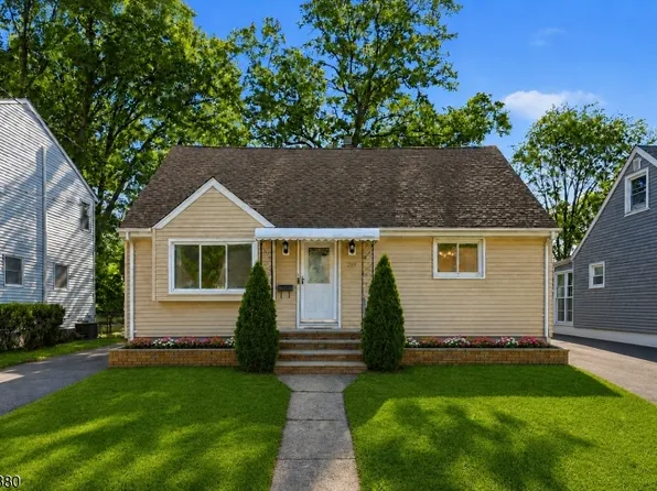 298 Fairway Ave, Belleville Twp., NJ 07109