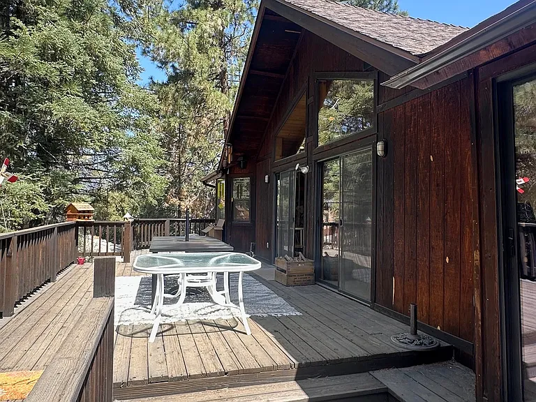15208 Chestnut Dr — Photo 26