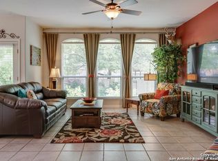 552 Thurber Dr, Schertz, TX 78154
