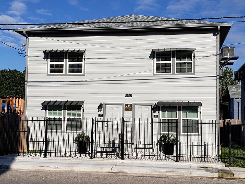 203 N Milby Front of Building