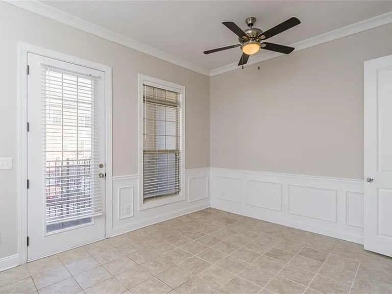 2256 Tenor Ln — Photo 16