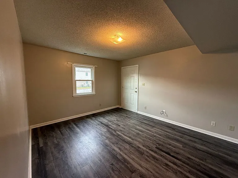 2310 Indian Dr — Photo 5