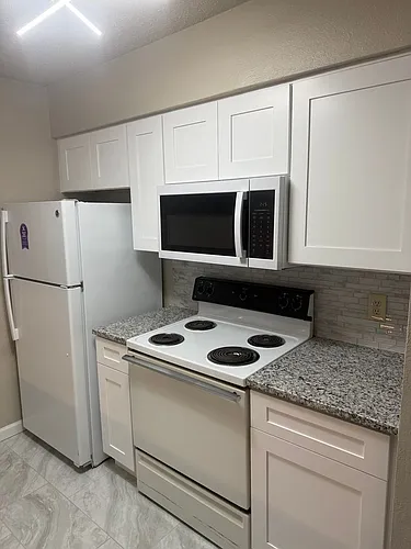 5630 Boca Raton Blvd #121 Photo 1