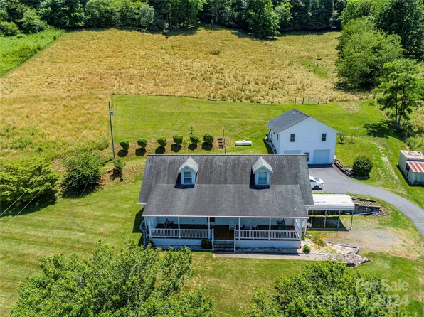 29 Ew Wilson Ln, Burnsville, NC 28714