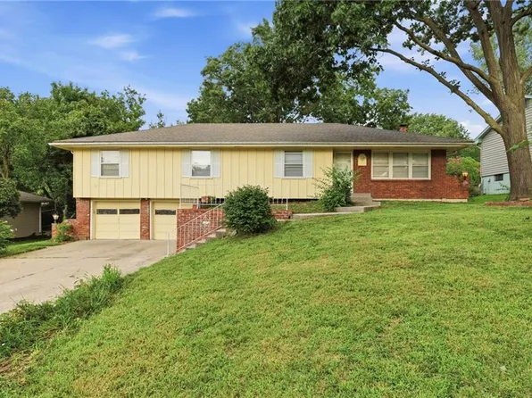 10936 Myrtle Ave, Kansas City, MO 64137