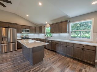 4947 Eagle Ln, West Bend, WI 53095