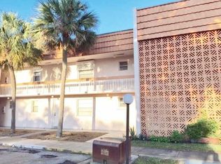 7610 Stirling Rd #106, Hollywood, FL 33024