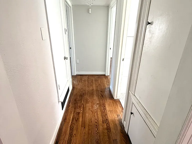 1901 Euclid Ave — Photo 5