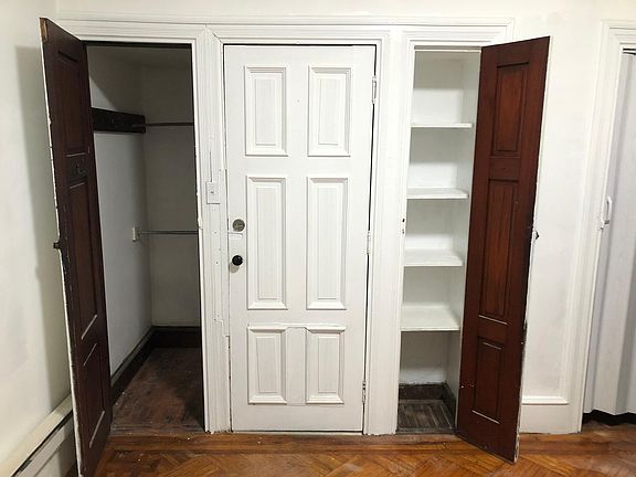 5th image of 2447 N Hancock St #C