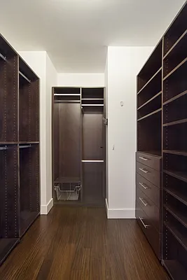 Sold by Nest Seekers International | media 48