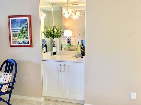 3rd image of 513 Lake Louise Cir Unit 102