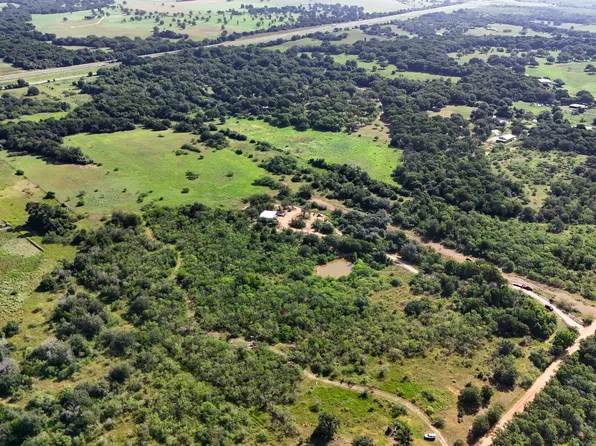 TRACT 1 9 +/- Acres County Road 426, Gonzales, TX 78629