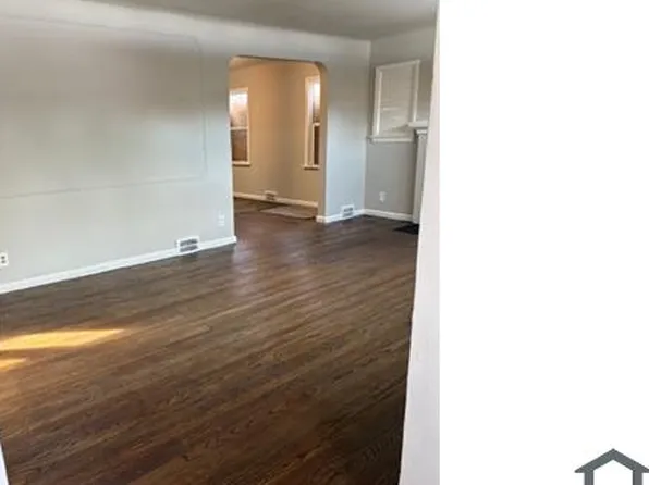 11096 Courville St, Detroit, MI 48224