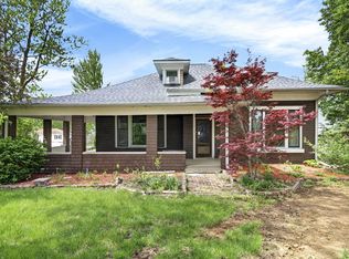 208 E Mill St, Avoca, IA 51521
