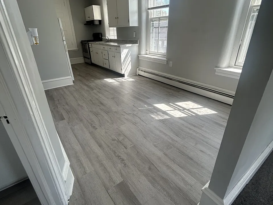 15 S Front St #2