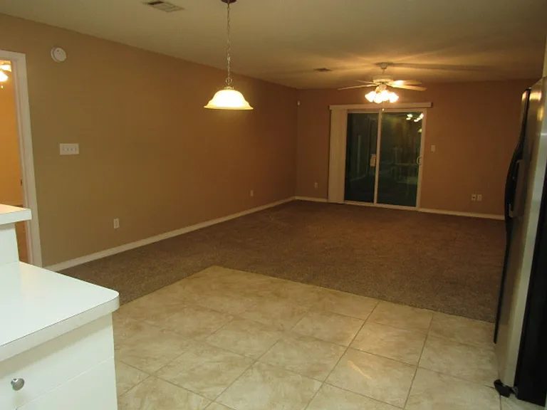 1093 Antigua Cir — Photo 5