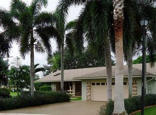 1371 White Stone Way, Davie, FL 33325