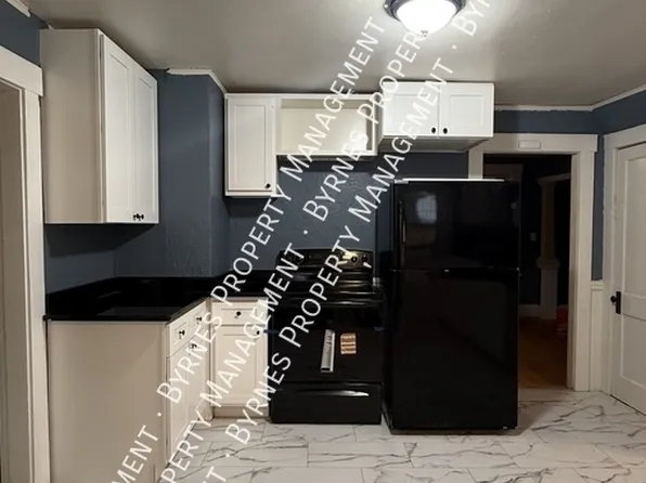 117 Everett St #123, Southbridge, MA 01550