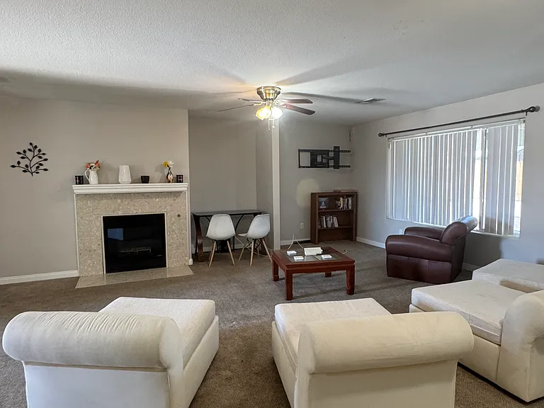 10193 Evelyn Ave — Photo 6