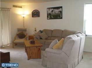 1 Drummers Ln, Wayne, PA 19087