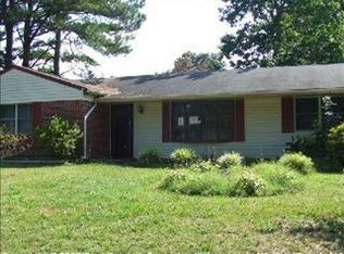 525 Water Oak Rd, Virginia Beach, VA 23452