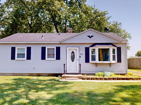304 N Park St, Crown Point, IN 46307