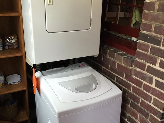 WASHER DRYER FURNISHED