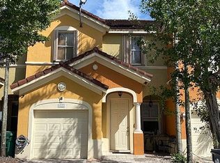 8555 SW 165th Pl, Miami, FL 33193