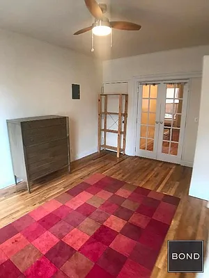 Rented by Bond New York | media 15