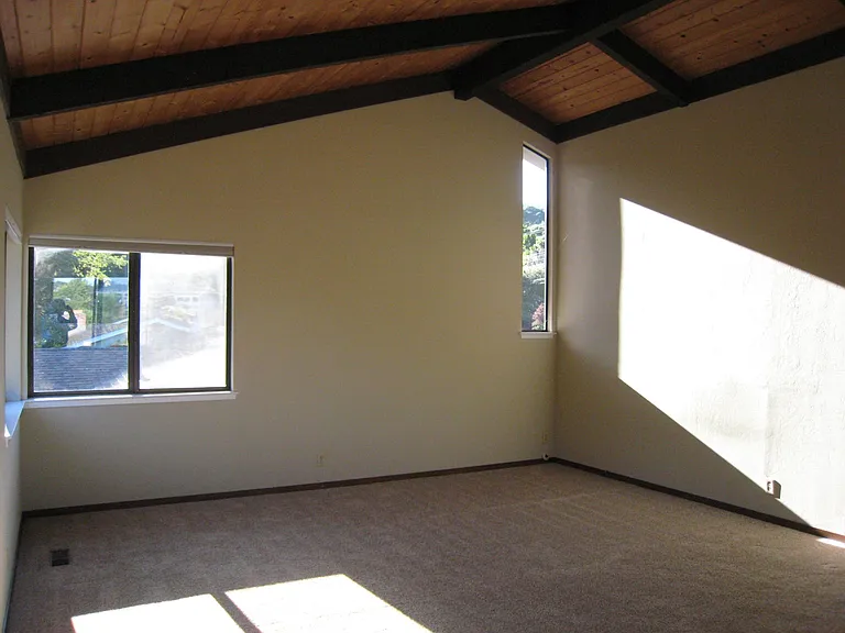 63 Robinhood Dr — Photo 10