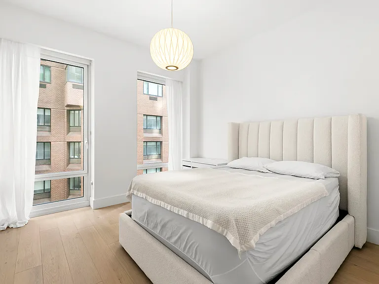 15 W 61st St #4M — Photo 5