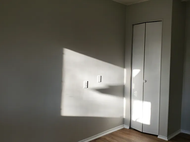 411 Sussex Dr — Photo 14
