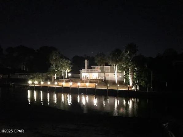 359 Wahoo Rd, Panama City Beach, FL 32408