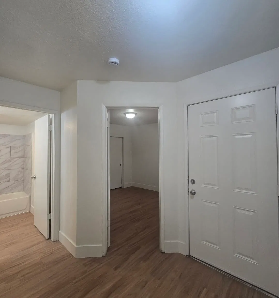 2 bed, 4268 sqft, $1,650 — Photo 4